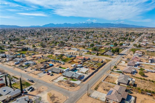 10816 Kern Avenue, Hesperia, CA 92345