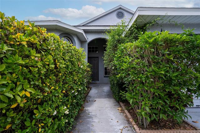 1769 WOOD BEND STREET, Tarpon Springs, FL 34689