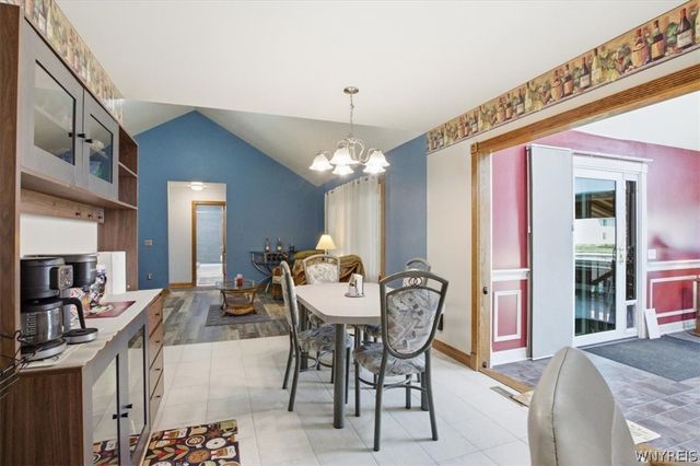 2 Cobblestone Court, Lancaster, NY 14086