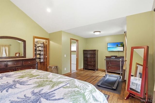 2 Cobblestone Court, Lancaster, NY 14086