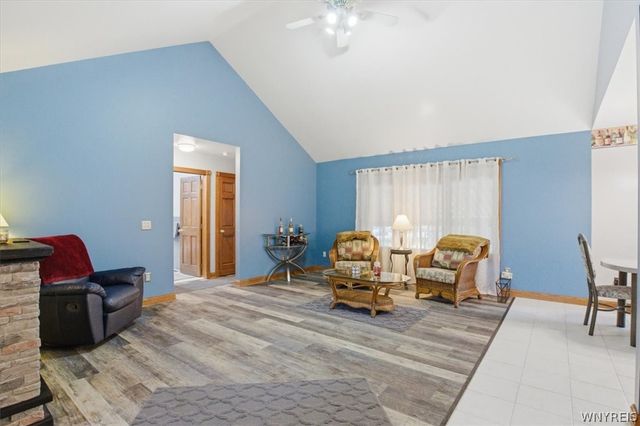 2 Cobblestone Court, Lancaster, NY 14086
