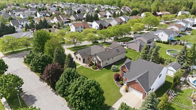 2 Cobblestone Court, Lancaster, NY 14086