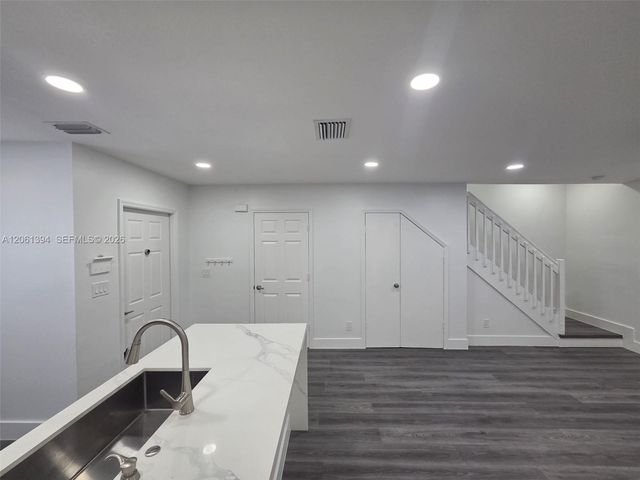 20808 NW 1st St 20808, Pembroke Pines, FL 33029