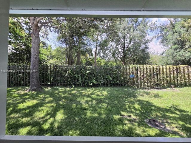20808 NW 1st St 20808, Pembroke Pines, FL 33029