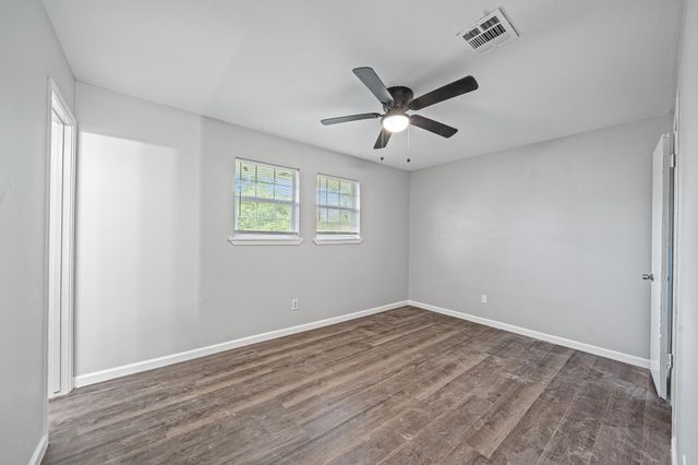 8834 Brackley Lane, Houston, TX 77088