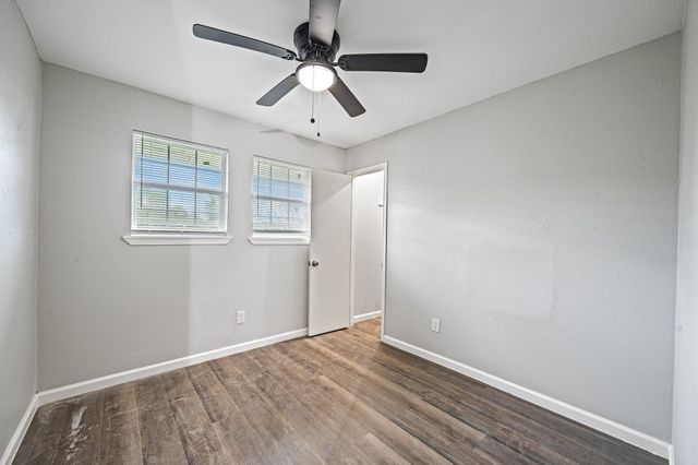 8834 Brackley Lane, Houston, TX 77088