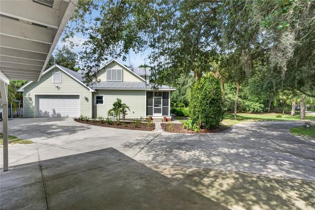 207 N LEVIS AVENUE, Tarpon Springs, FL 34689
