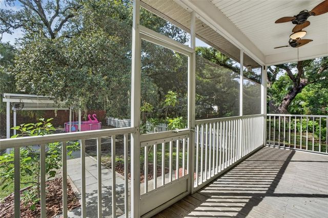 207 N LEVIS AVENUE, Tarpon Springs, FL 34689