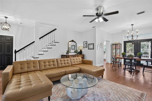207 N LEVIS AVENUE, Tarpon Springs, FL 34689