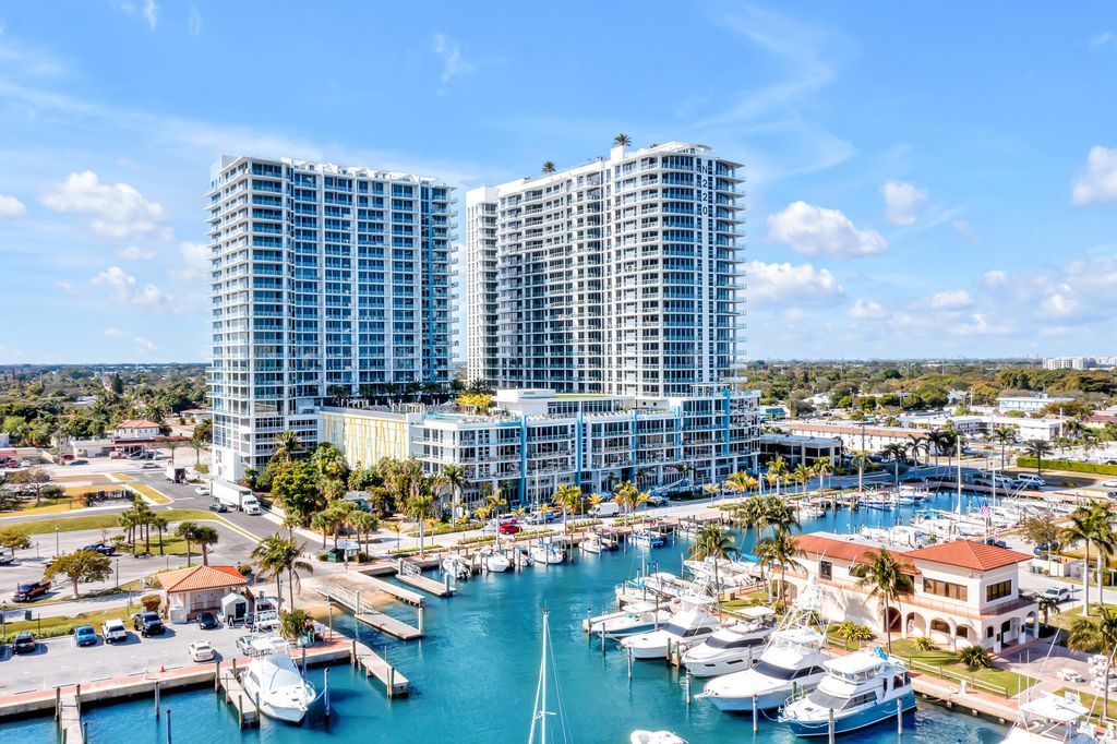 220 Lake Shore Drive 502, Lake Park, FL 33403