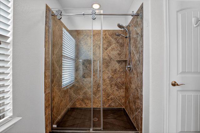 1124 Calla Lily BLVD, Leander, TX 78641