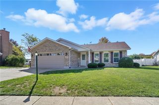 1872 Harris Lane, Xenia, OH 45385