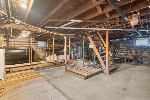 41 Beaver Meadow Road, Haddam, CT 06438