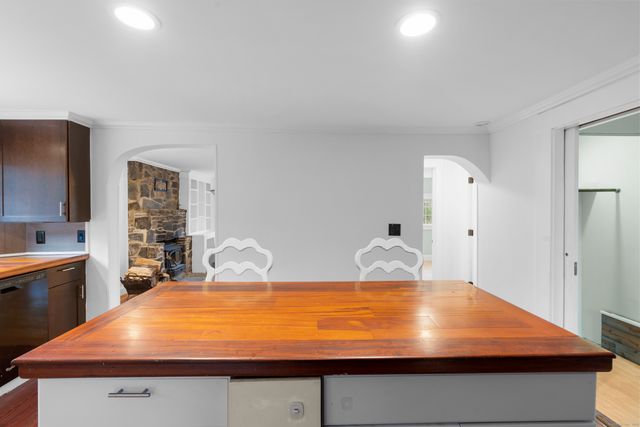 41 Beaver Meadow Road, Haddam, CT 06438