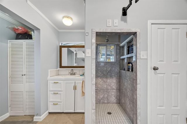 7404 Erath Street, Houston, TX 77023