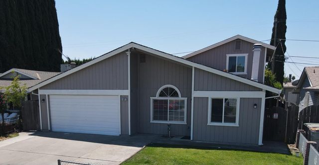 1025 Carrie St, West Sacramento, CA 95605