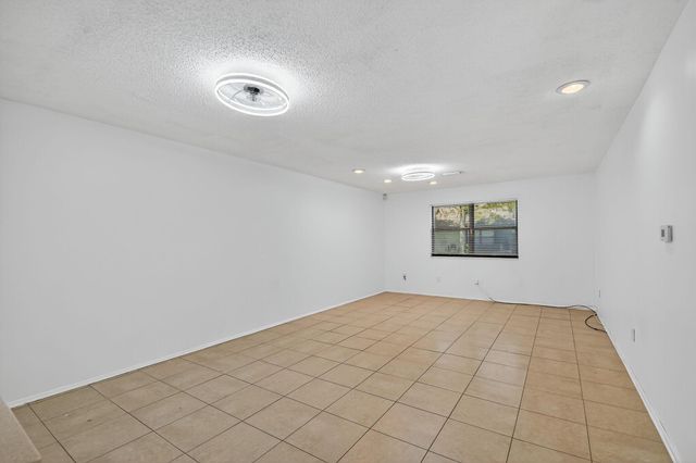 270 Beaver Dam Court, Royal Palm Beach, FL 33411