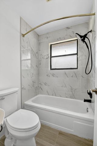 270 Beaver Dam Court, Royal Palm Beach, FL 33411