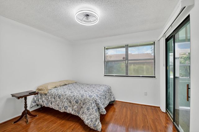 270 Beaver Dam Court, Royal Palm Beach, FL 33411