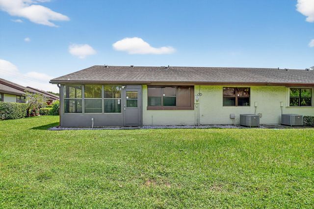 270 Beaver Dam Court, Royal Palm Beach, FL 33411