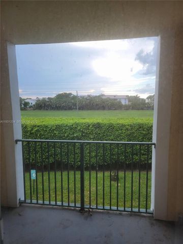 1701 Village Blvd 205, West Palm Beach, FL 33409