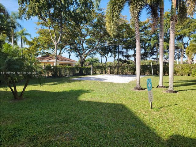 1701 Village Blvd 205, West Palm Beach, FL 33409