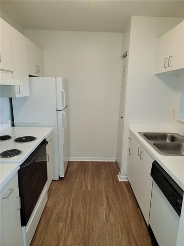 1701 Village Blvd 205, West Palm Beach, FL 33409