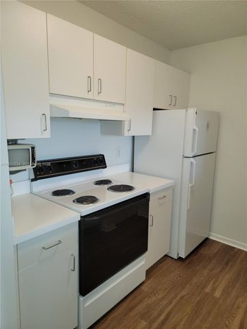 1701 Village Blvd 205, West Palm Beach, FL 33409