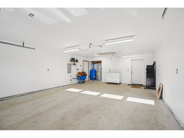 39912 Ne 44TH St, Washougal, WA 98671