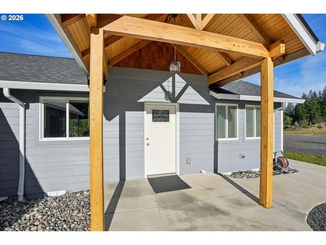 39912 Ne 44TH St, Washougal, WA 98671