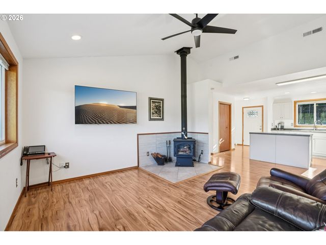 39912 Ne 44TH St, Washougal, WA 98671