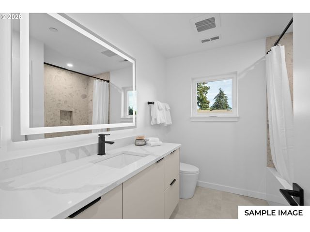10986 Se Stanley Ave, Milwaukie, OR 97222