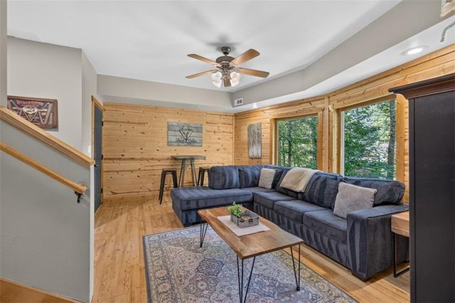 10 Esker Court, Ellijay, GA 30540