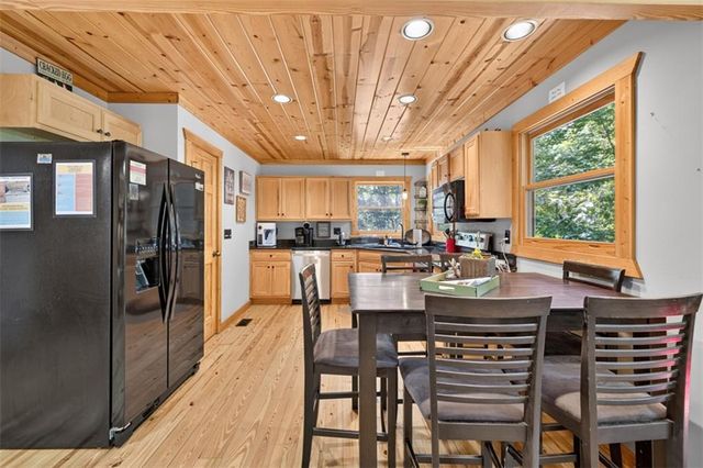 10 Esker Court, Ellijay, GA 30540