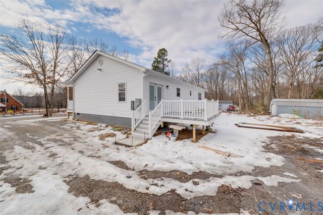 17269 Doggetts Fork Rd, Ruther Glen, VA 22546