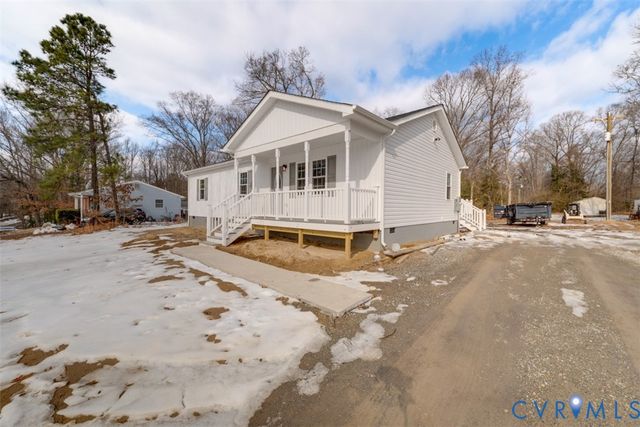 17269 Doggetts Fork Rd, Ruther Glen, VA 22546