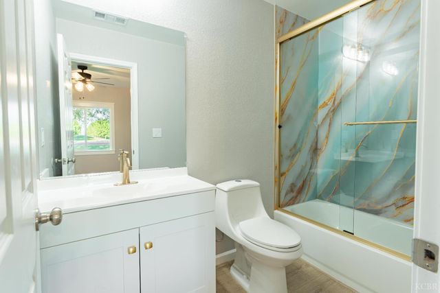 7380 14th Avenue, Hanford, CA 93230