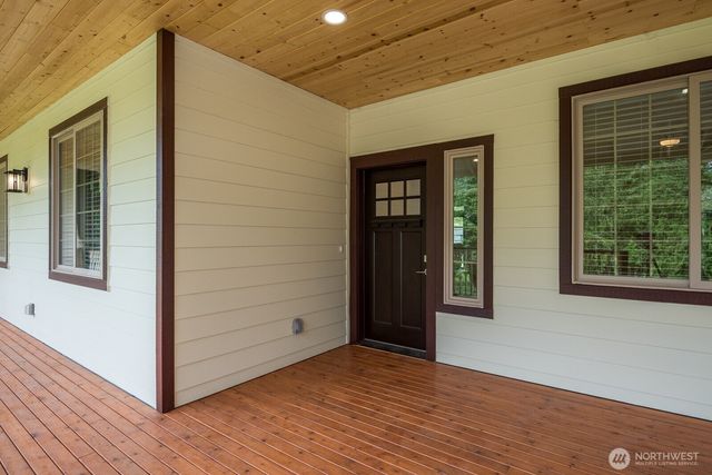 2820 256th Street NW, Stanwood, WA 98292