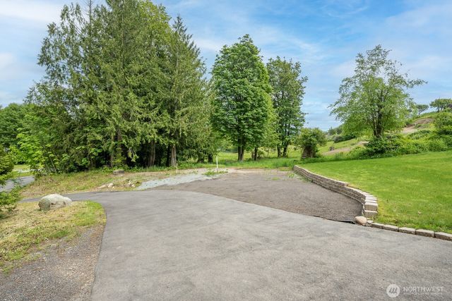 2820 256th Street NW, Stanwood, WA 98292