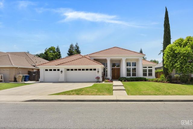 9107 Bridget Leigh Way, Bakersfield, CA 93312