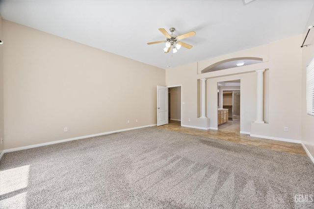 9107 Bridget Leigh Way, Bakersfield, CA 93312
