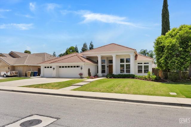 9107 Bridget Leigh Way, Bakersfield, CA 93312