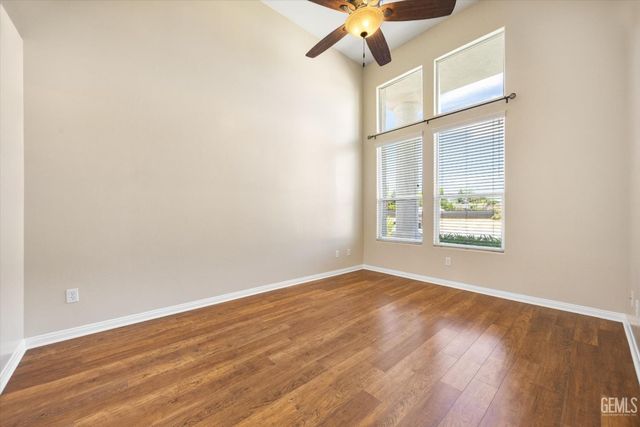 9107 Bridget Leigh Way, Bakersfield, CA 93312