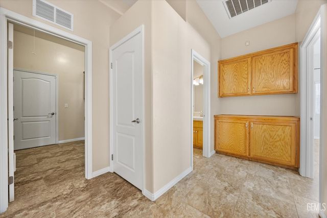 9107 Bridget Leigh Way, Bakersfield, CA 93312