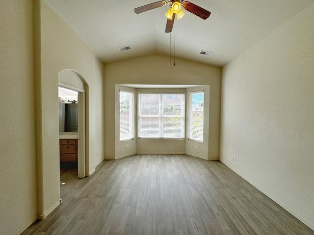 7152 Elk Creek Road NE, Albuquerque, NM 87113