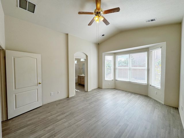 7152 Elk Creek Road NE, Albuquerque, NM 87113