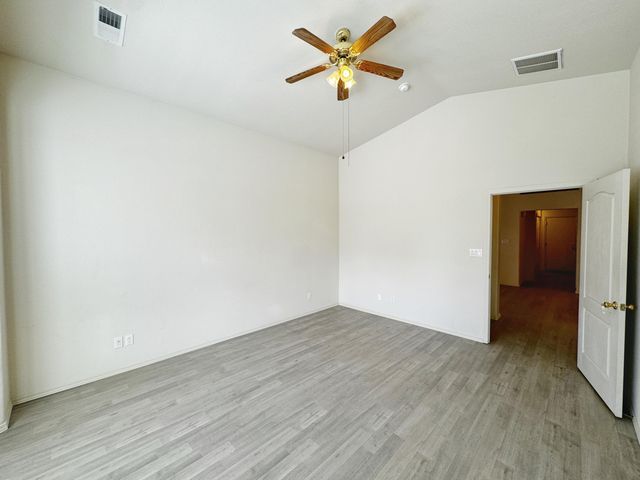 7152 Elk Creek Road NE, Albuquerque, NM 87113