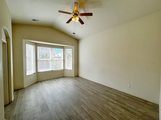 7152 Elk Creek Road NE, Albuquerque, NM 87113