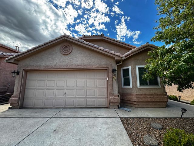 7152 Elk Creek Road NE, Albuquerque, NM 87113