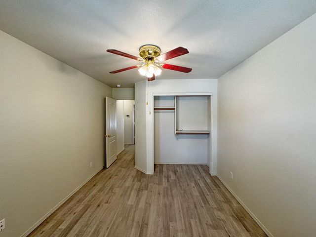 7152 Elk Creek Road NE, Albuquerque, NM 87113